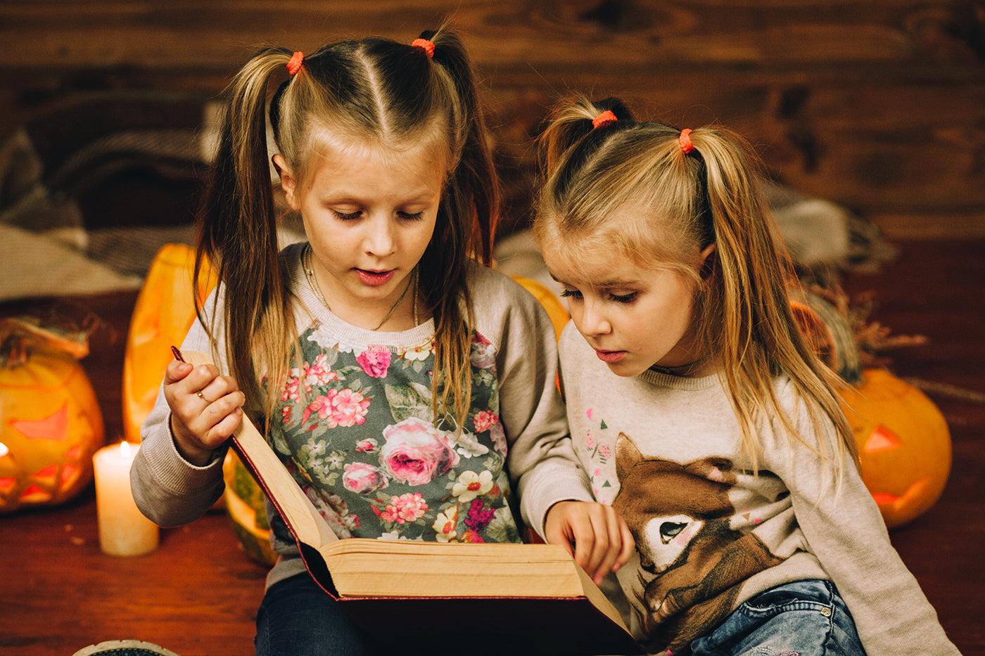 girls-reading-books-fall