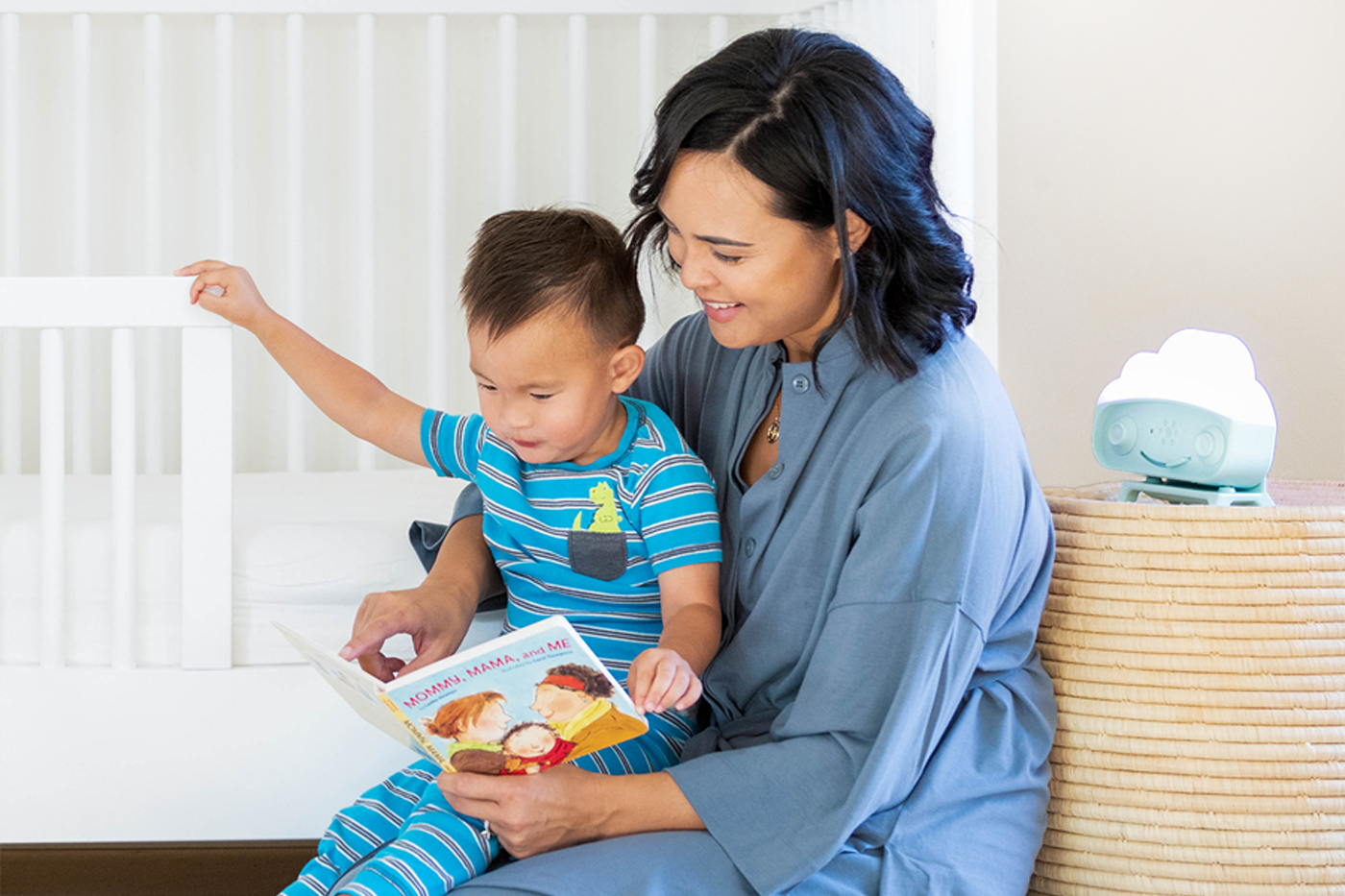 A mother and toddler use SNOObie during storytime