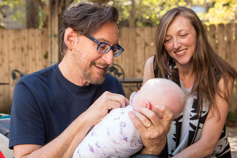 how to calm a fussy baby