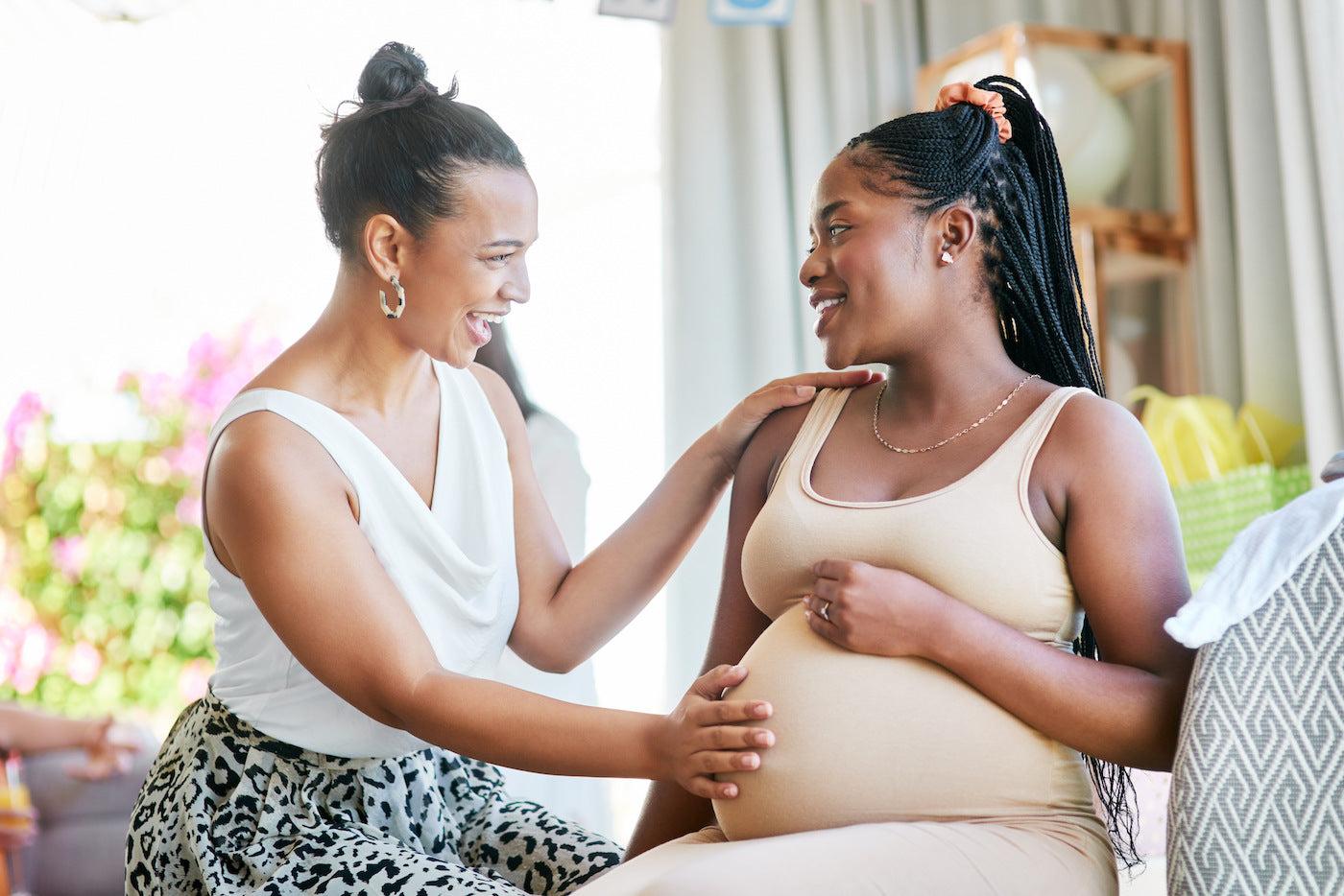 A woman shares her pregnancy with her best friend
