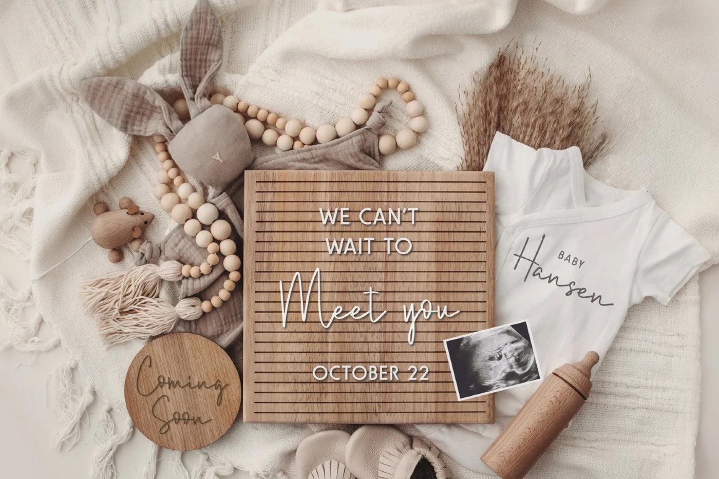 Neutral-toned digital pregnancy announcement from Ginger and Fox design