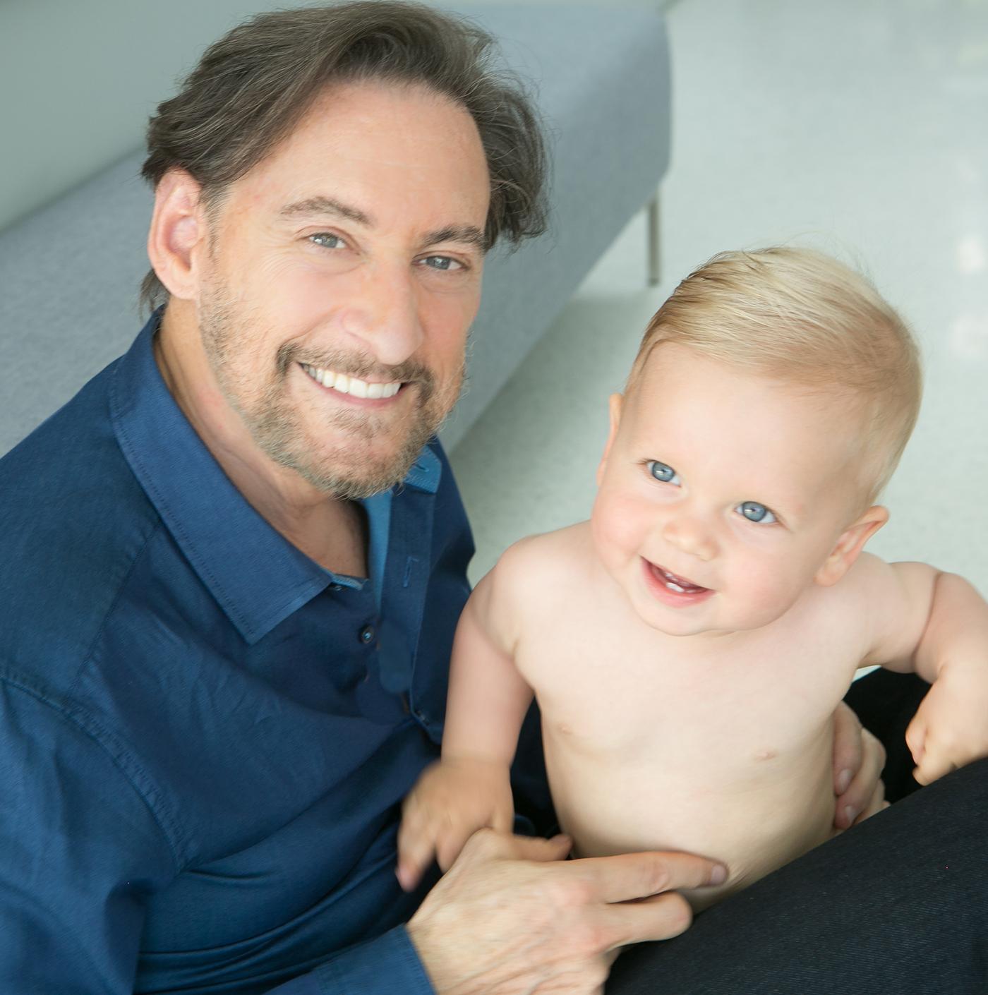 RENOWNED PEDIATRICIAN & CHILD DEVELOPMENT EXPERT