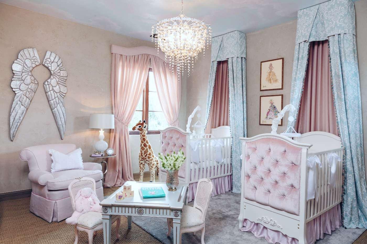 pink-princess-nursery-decor