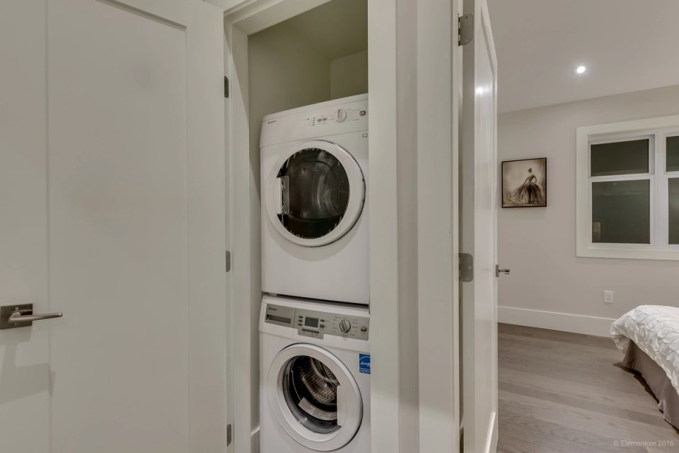 E 28th Avenue — project photograph 23