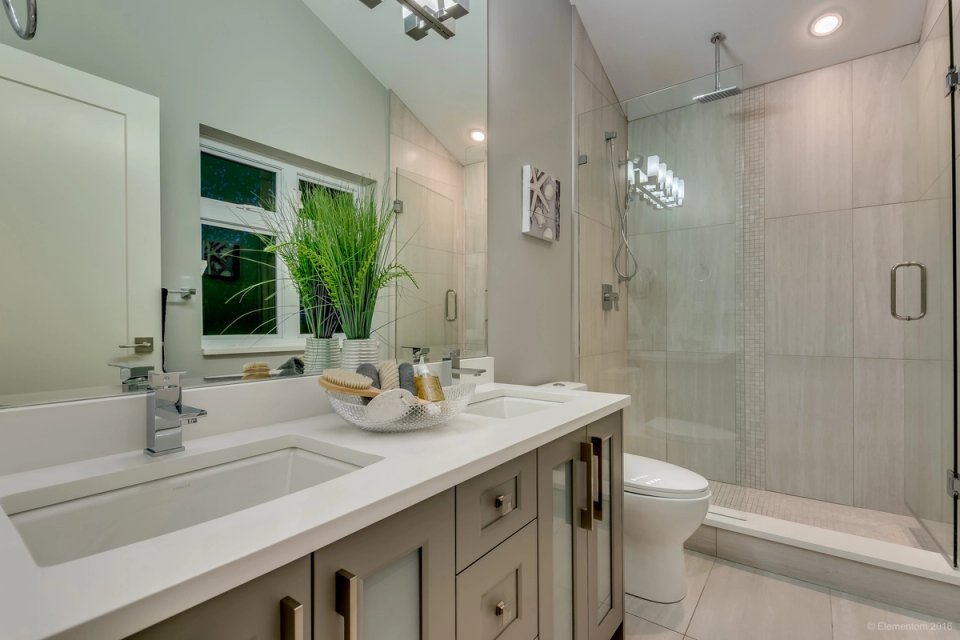 E 28th Avenue — project photograph 20