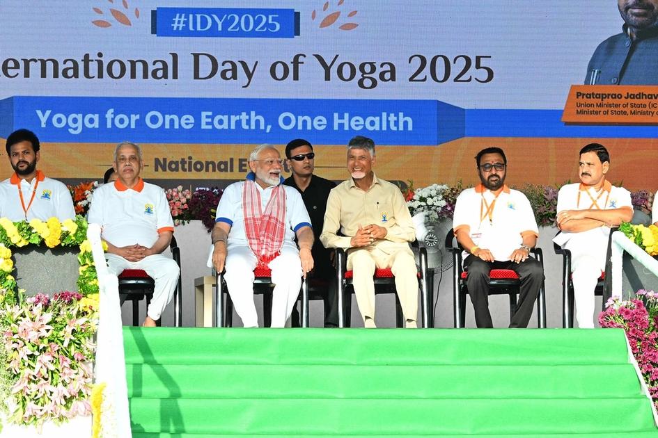 Modi hails yoga as global peace tool at Yogandhra 2025 in Visakhapatnam