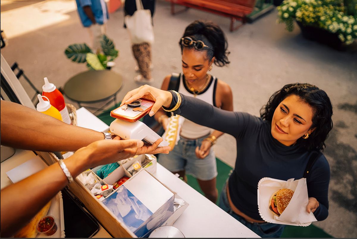 Africa: most expensive place to send money in the world