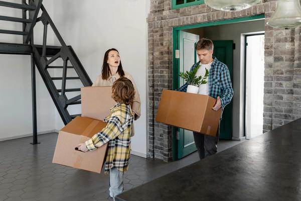 Bien déménager : le guide complet pour tout réussir