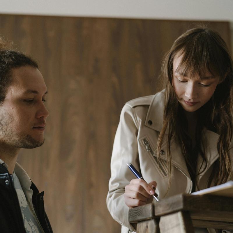 Bail meublé 1 an : tout ce qu'il faut savoir (2026)