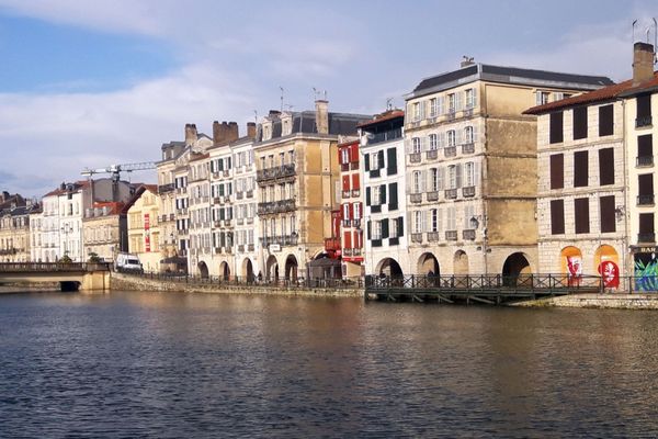 Encadrement des loyers Pays Basque : villes et plafonds