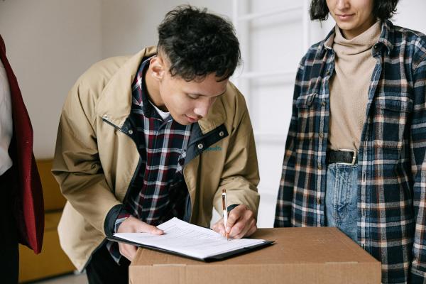 Bail étudiant non meublé : tout ce qu'il faut savoir