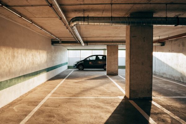 Location place de parking : bail, loyer et préavis