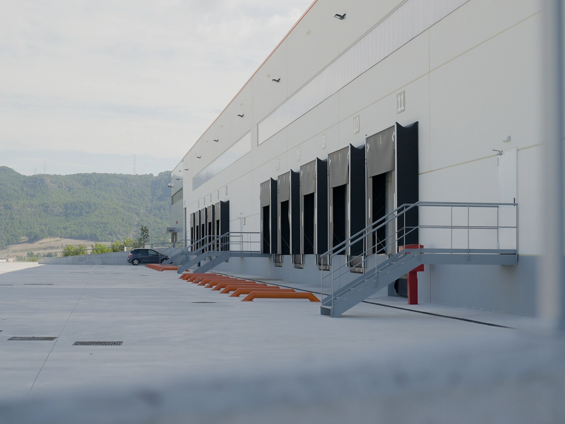 Operating a Diverse Logistics Portfolio Across US and Europe