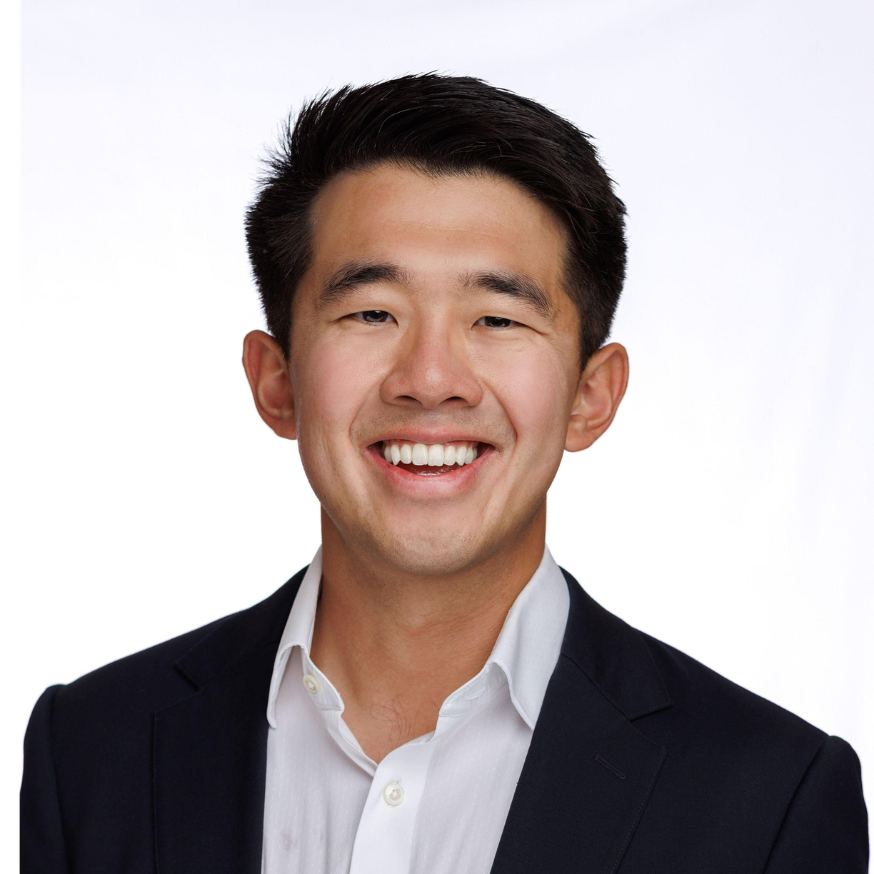 Dennis Bao