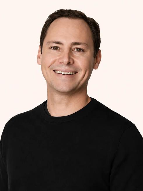 Tom Mendoza