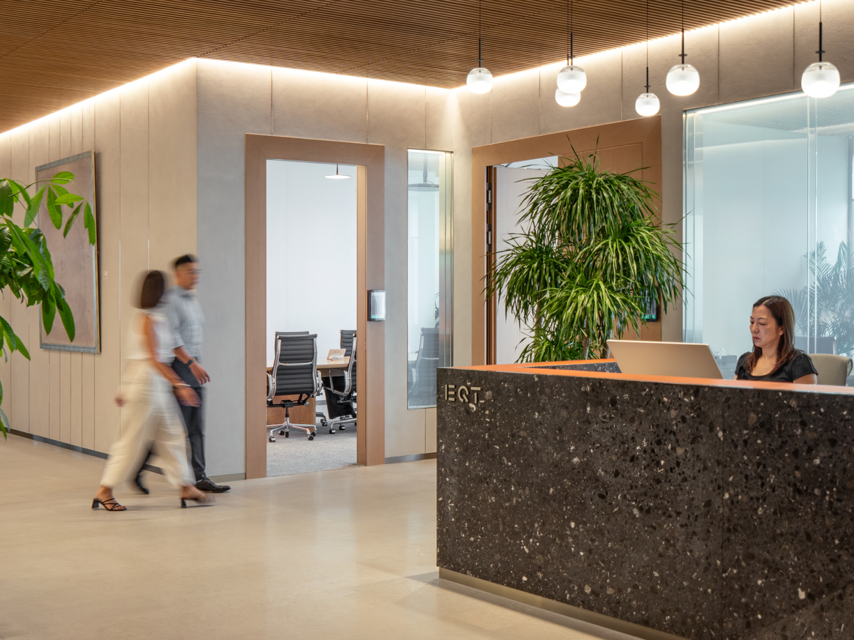 Shaping Leading Companies through Thematic Investing
