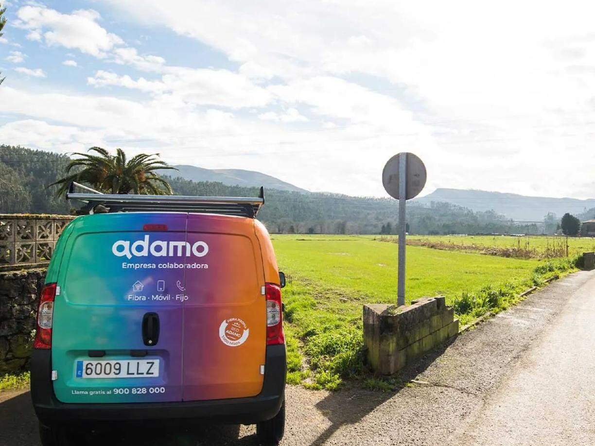 Adamo