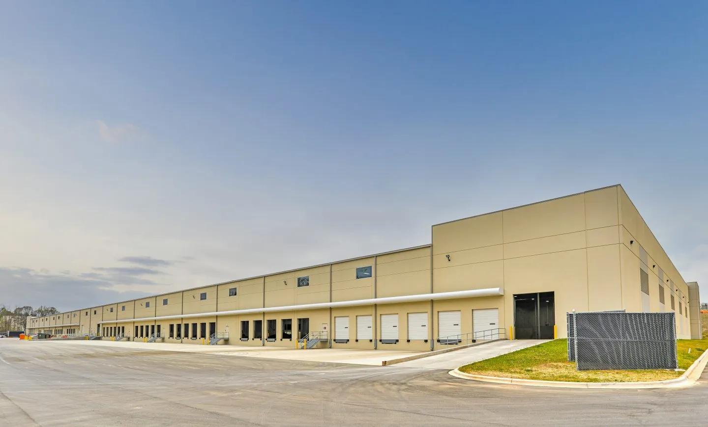 5040 Meadow Oak Commerce Parkway