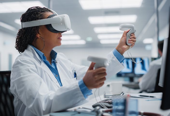 VR Technology for surgical training