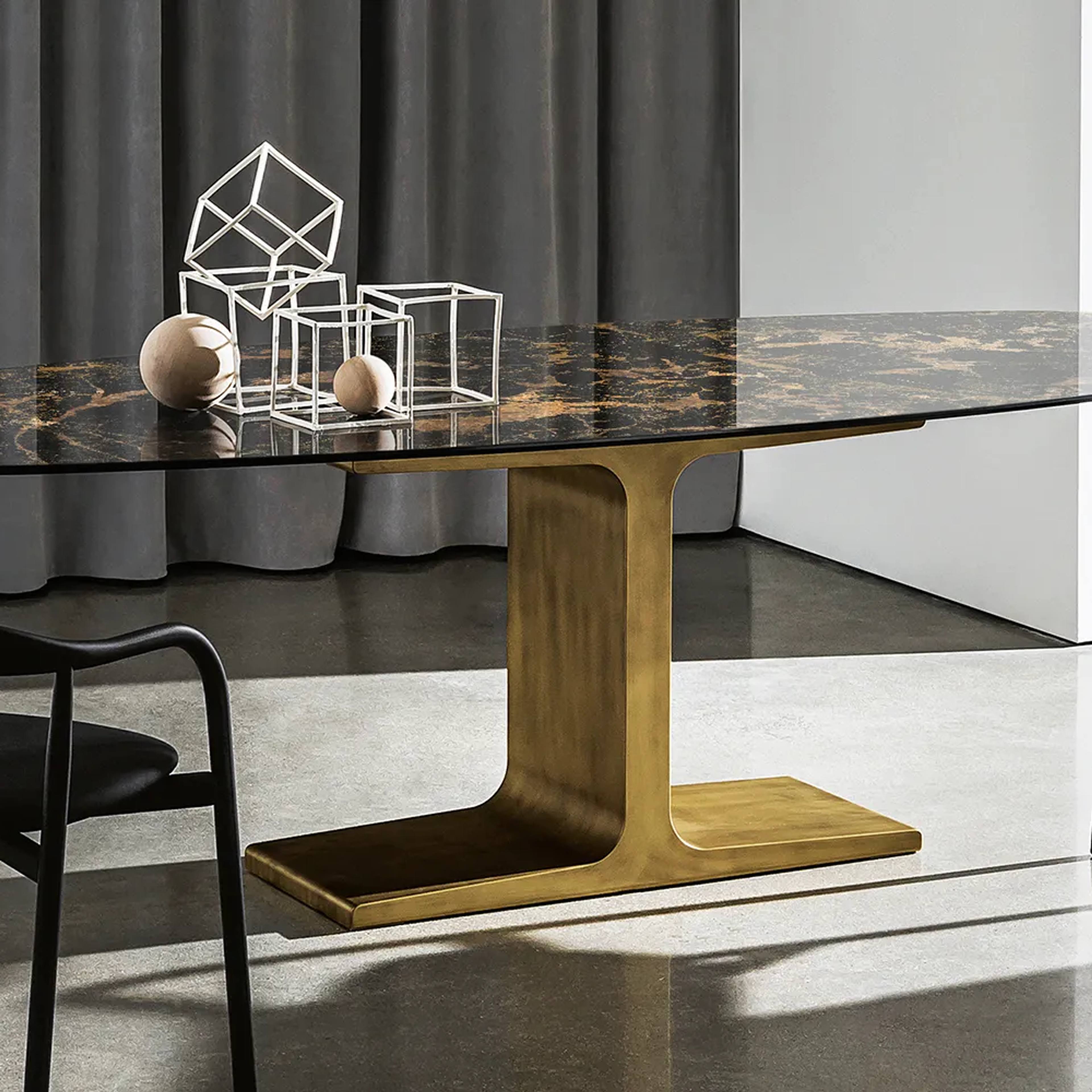 Palace Shaped - Sovet Italia