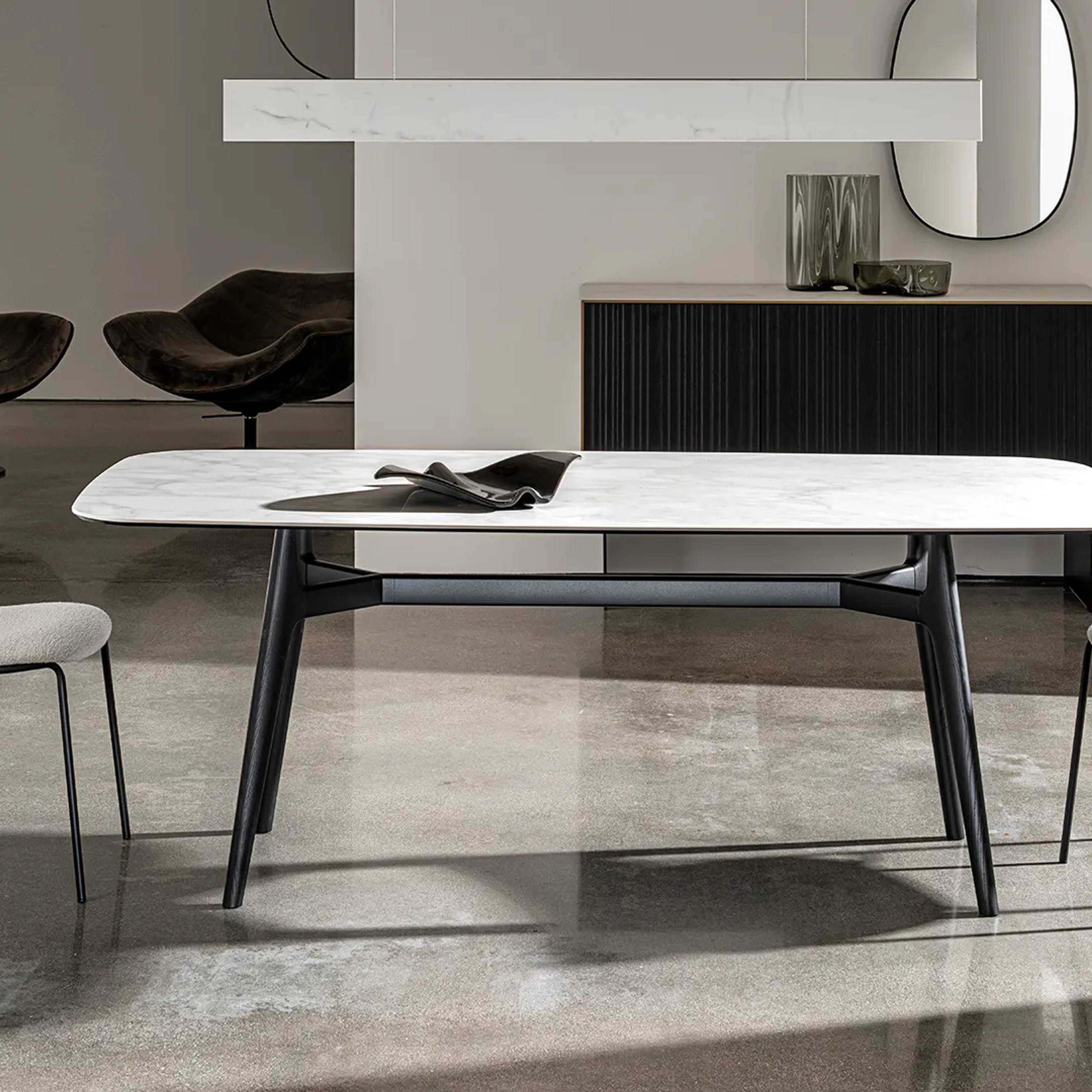Lewood Shaped 02 - Sovet Italia