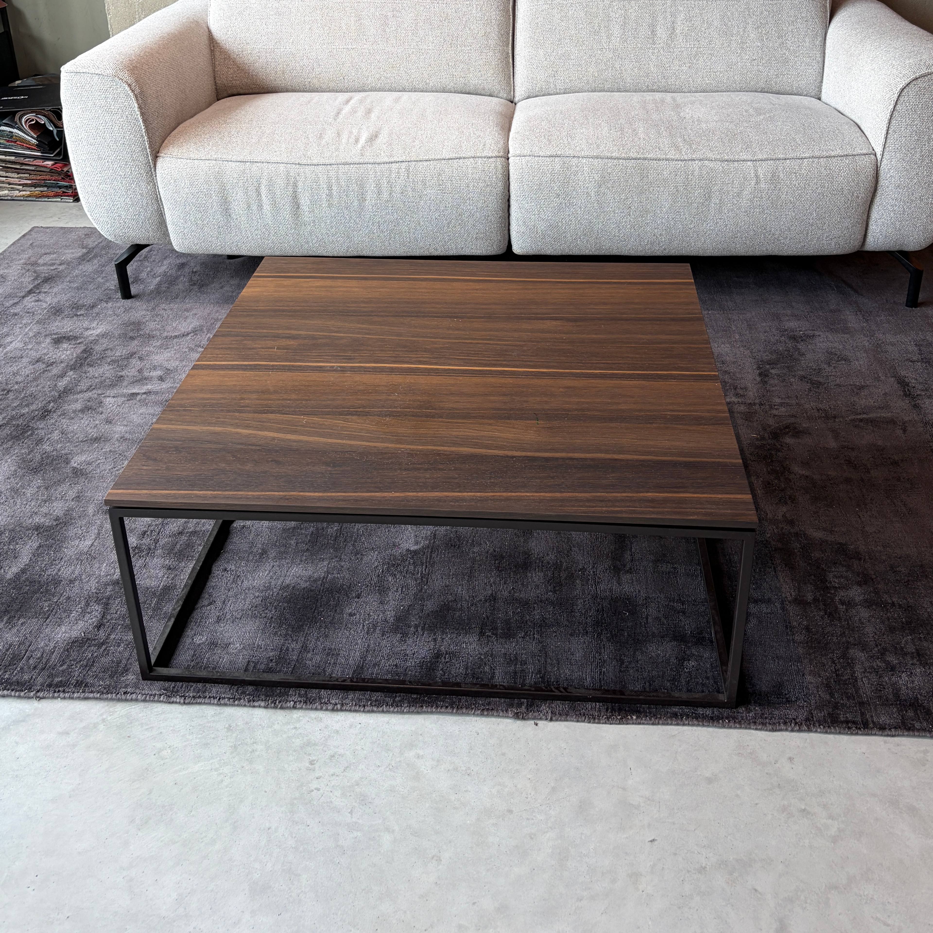 Natuzzi Editions kavos staliukas cabaret red room salone Kaune