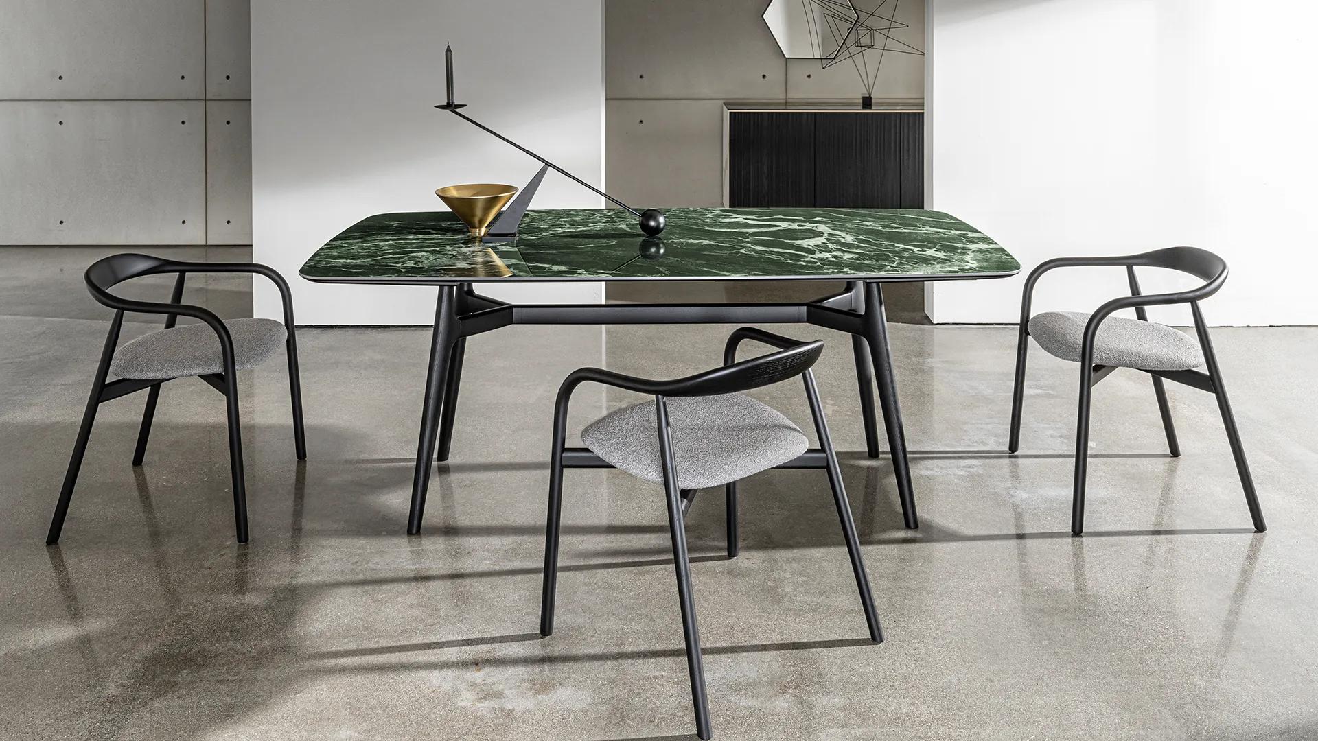 Lewood Shaped Extensible - Sovet Italia