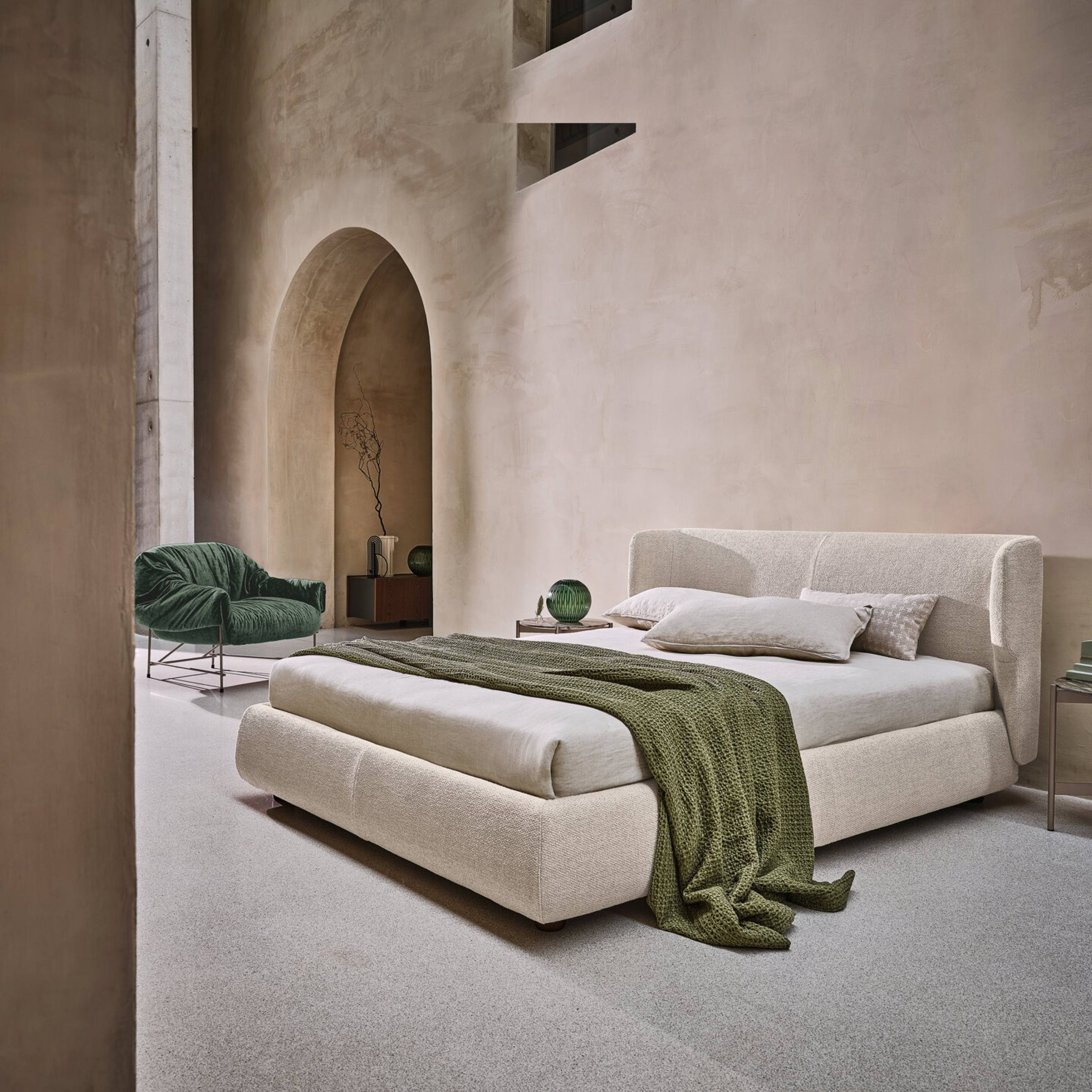 Claire - Ditre Italia