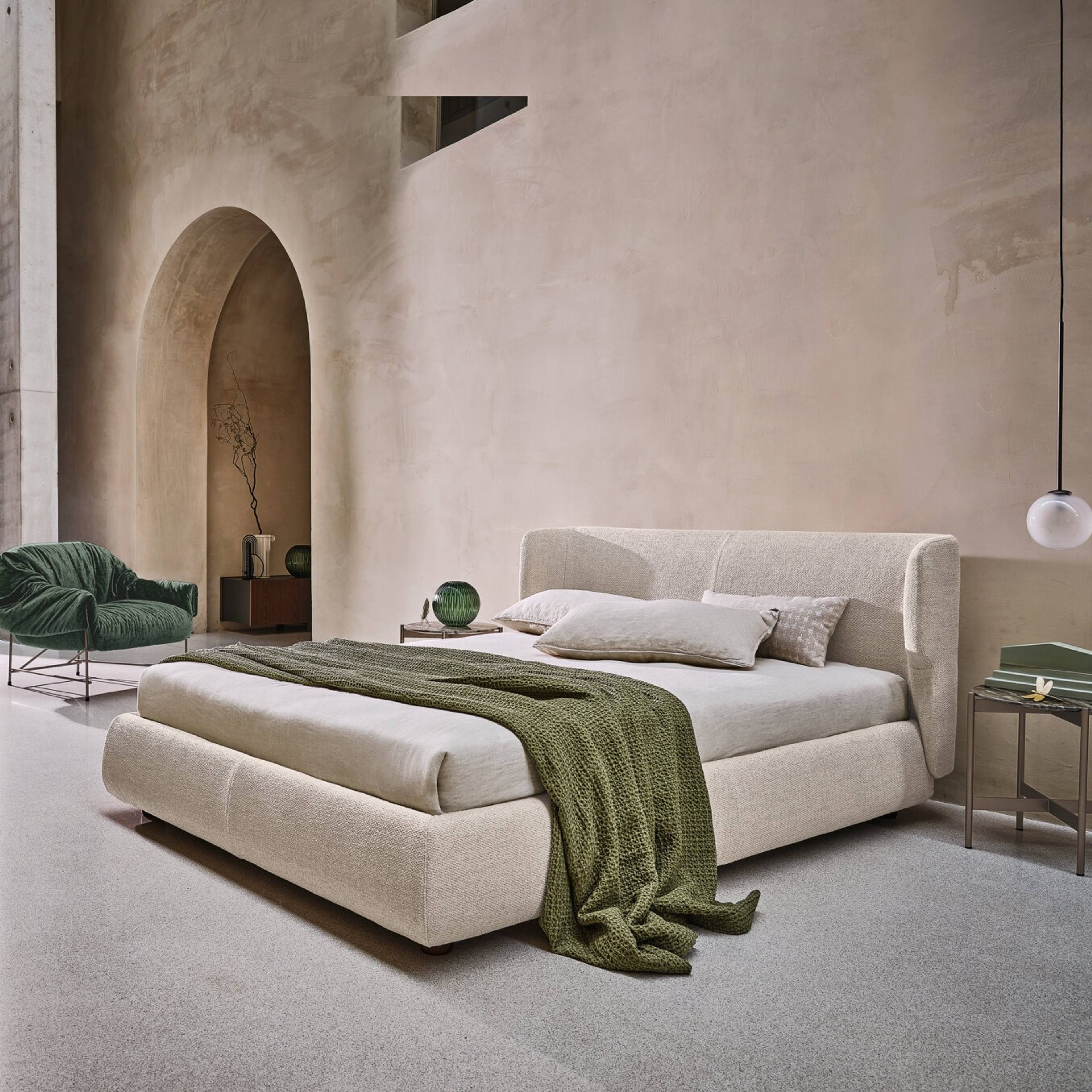 Claire - Ditre Italia