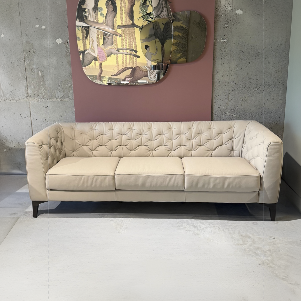 Natuzzi Editions sofa Piacere red room salone Kaune