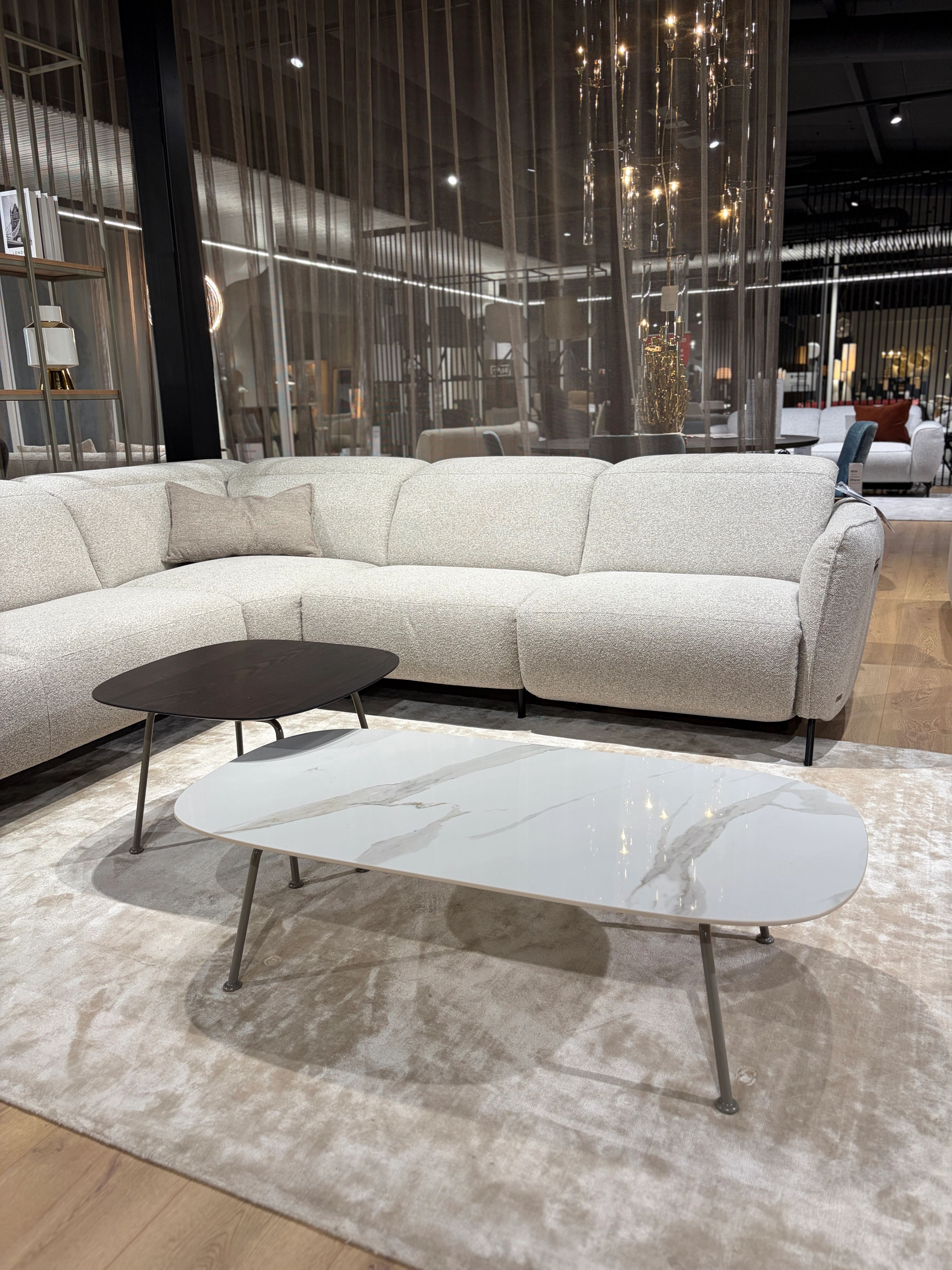 Natuzzi Editions kavos staliukas Low red room salone Kaune