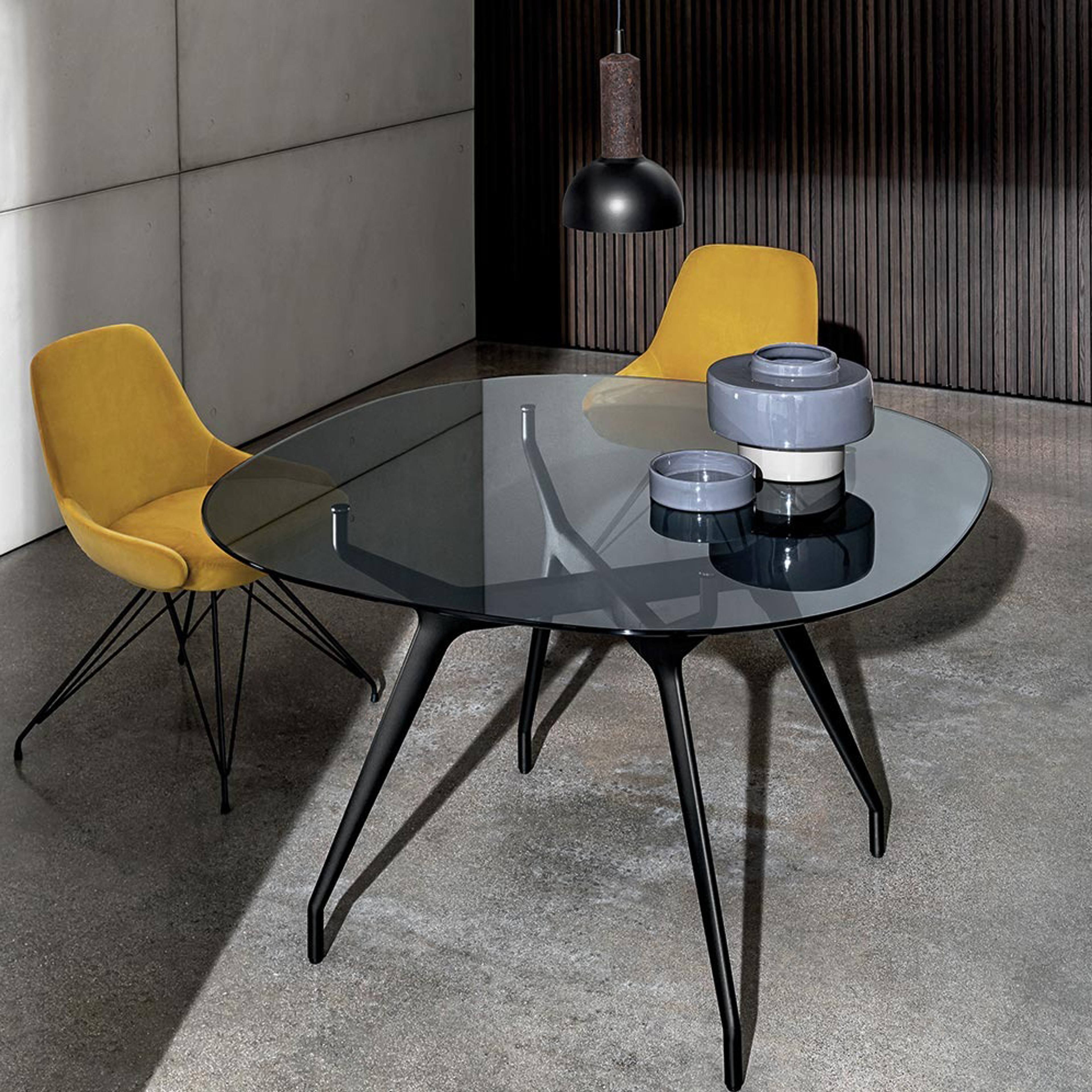 Shaped Square - Sovet Italia