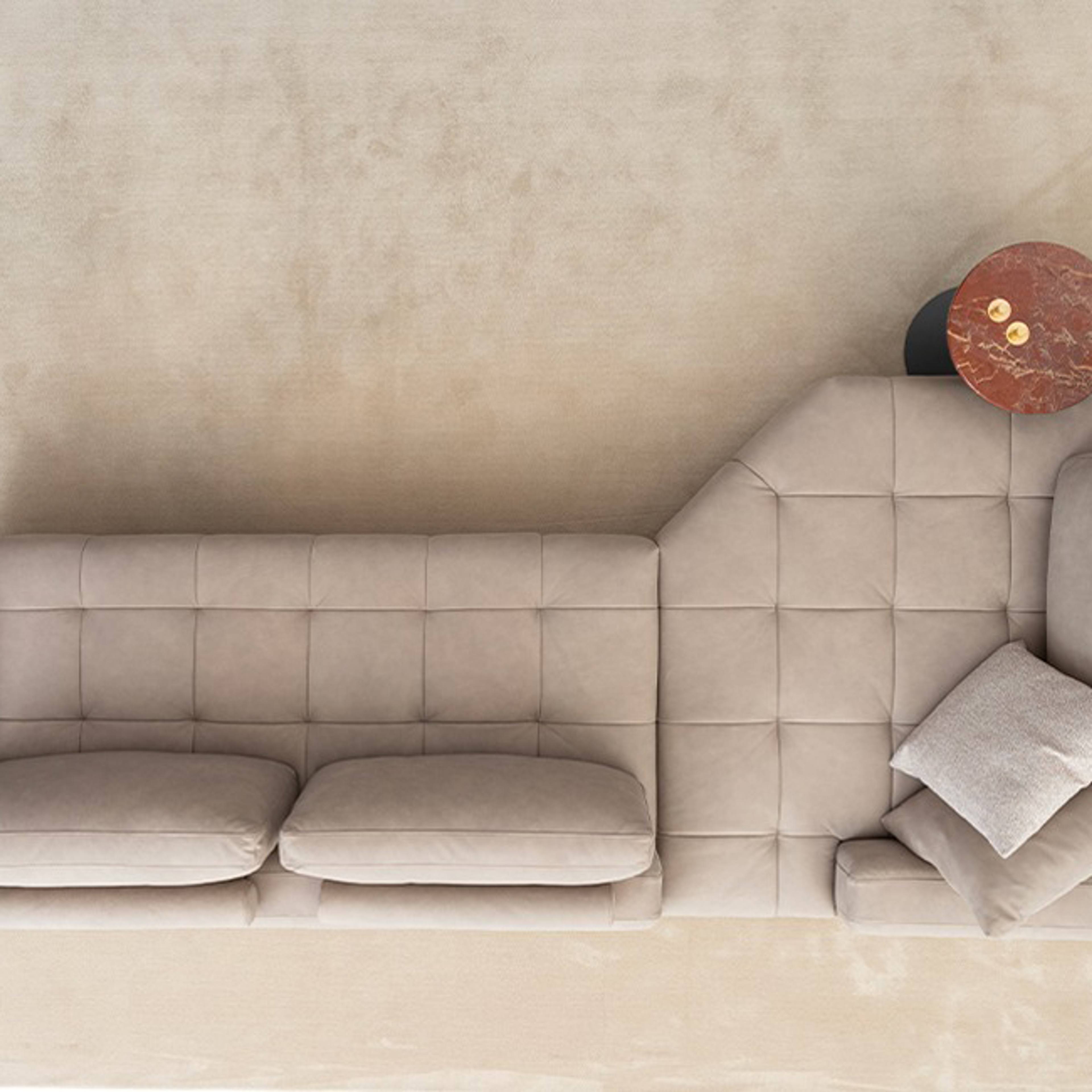 Cortina Tufted - Nicoline