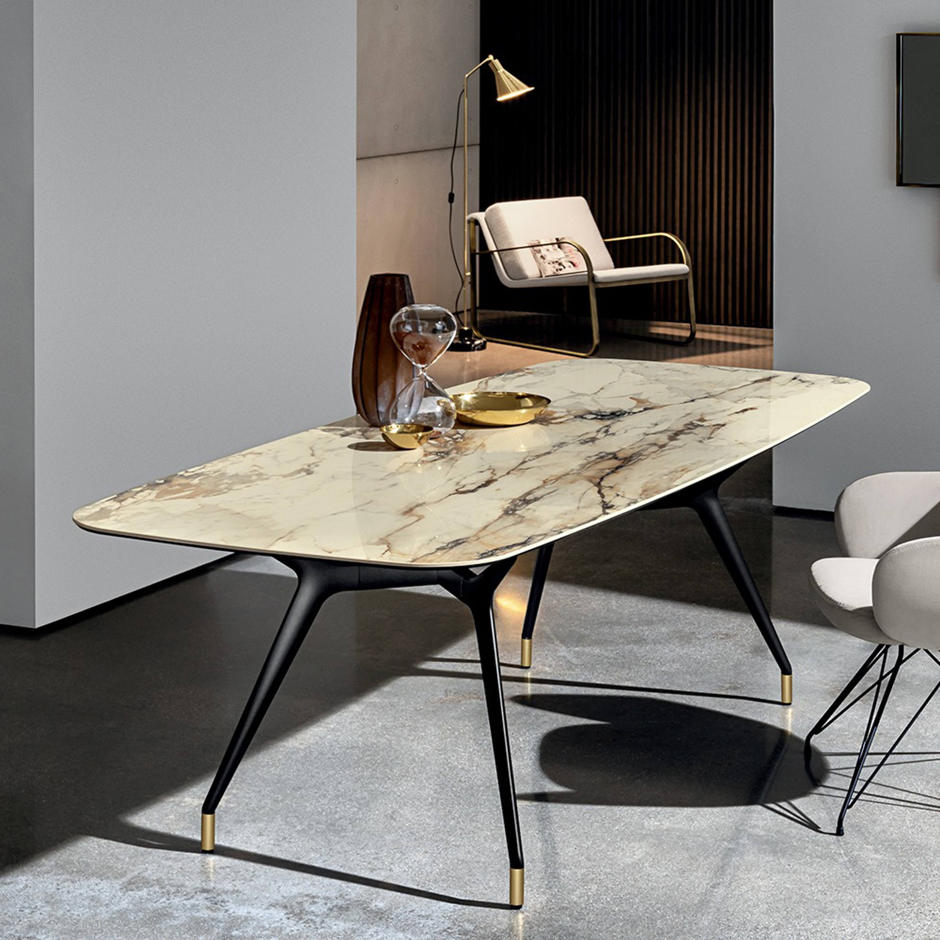 Arkos Shaped 02 - Sovet Italia