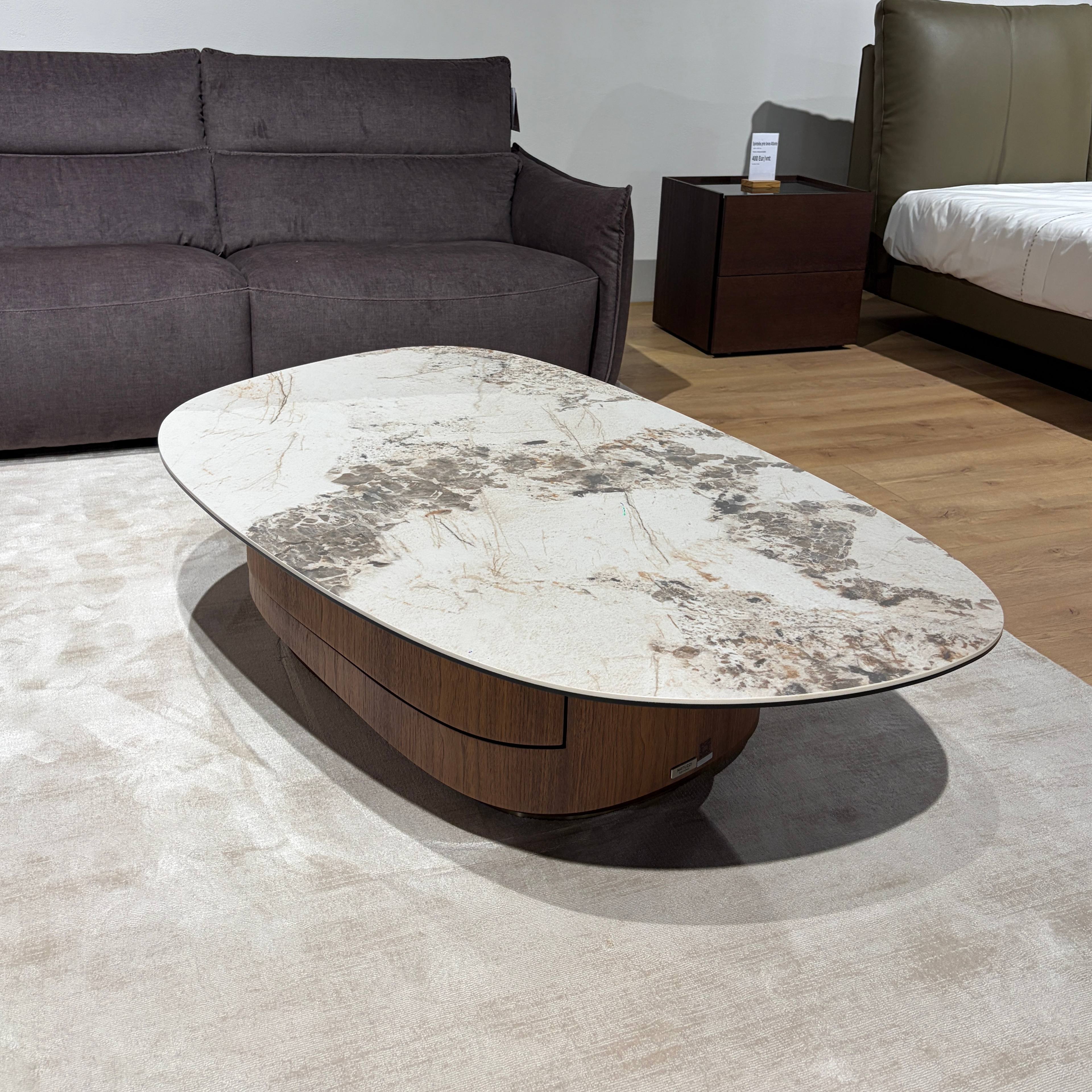 Natuzzi Editions kavos staliukas Saudade2 red room salone Kaune