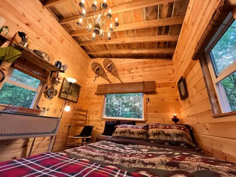 The Anesis cabin is an eco friendly solar powered off grid cabin 