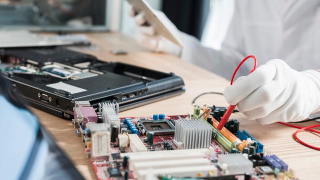 troubleshooting computer motherboard