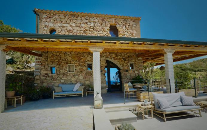 Veranda entrance