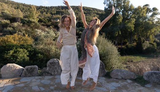 Emilie and Fernanda beach