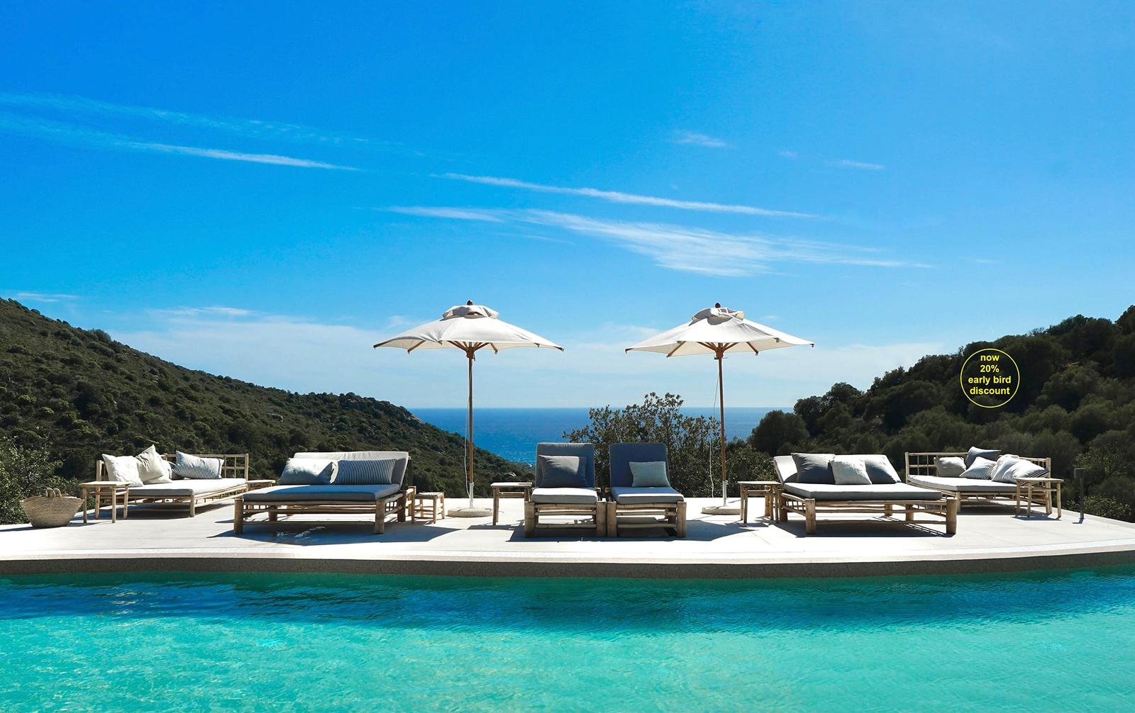 Sea view pool