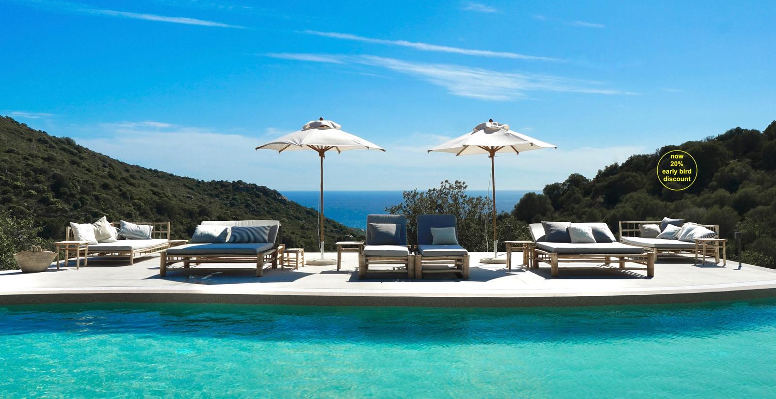 Sea view pool