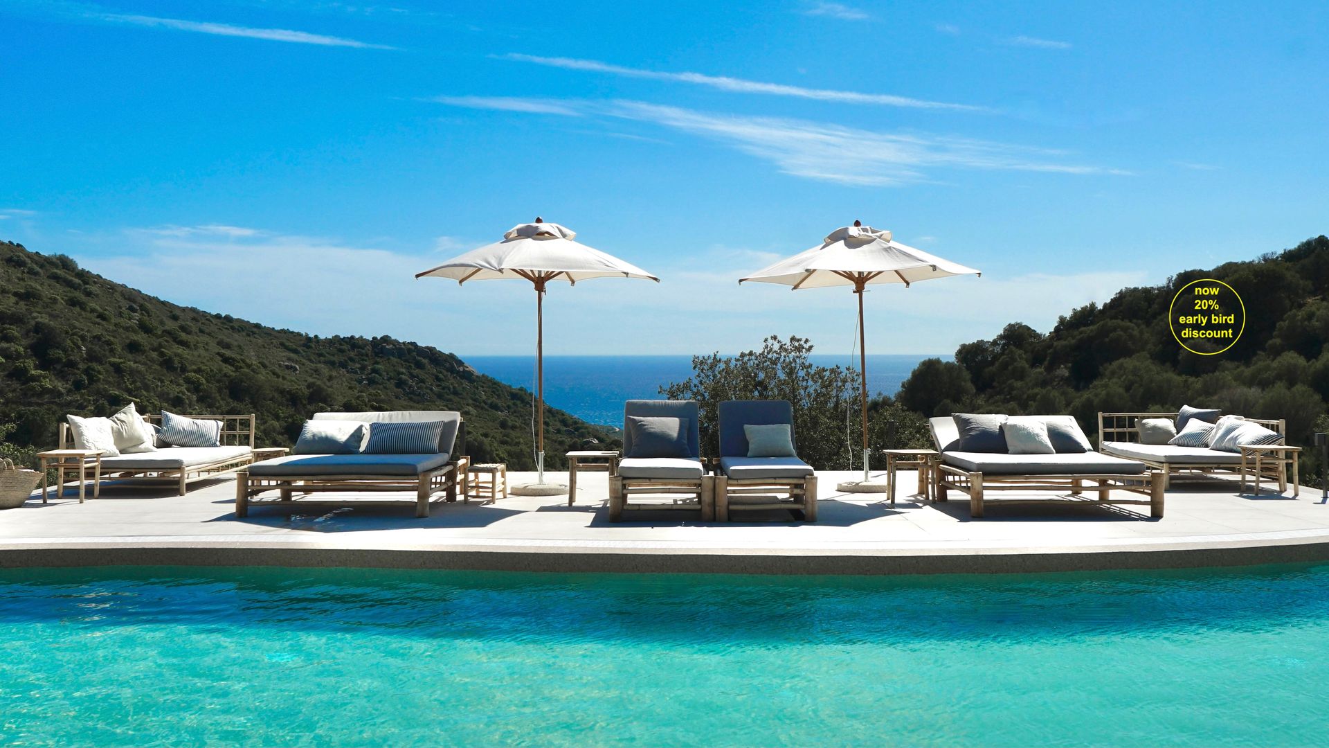 Sea view pool