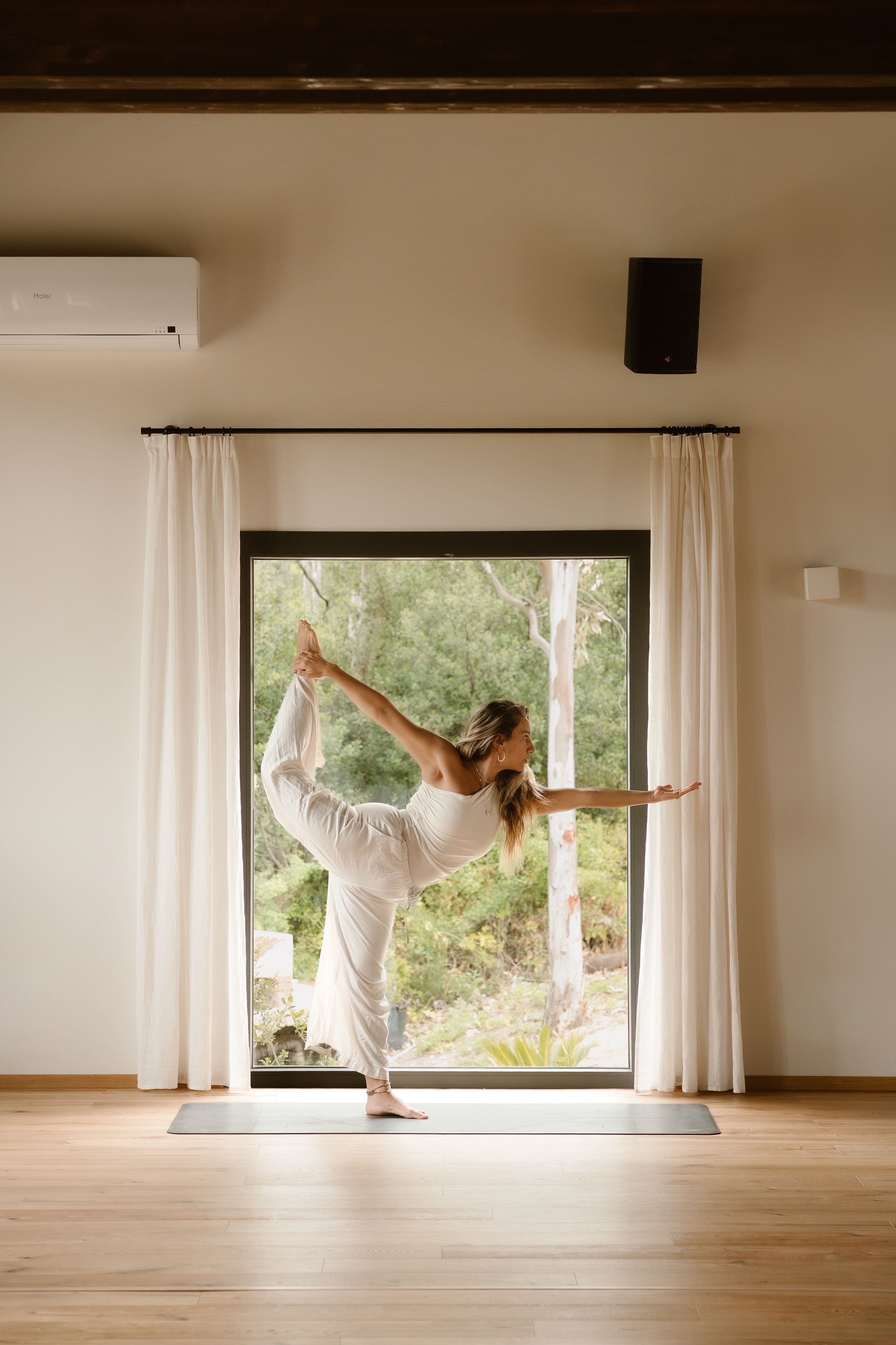 One-week Retreats Spring/Autumn