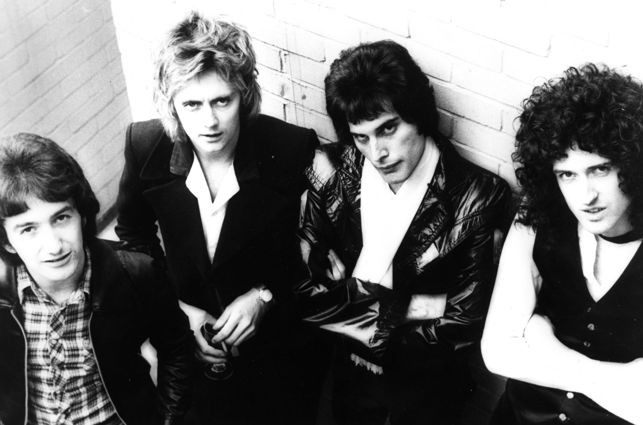 Queen – Spread Your Wings