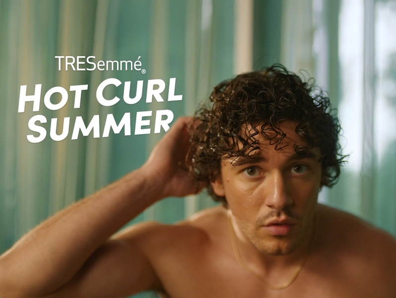 Hot Curl Summer