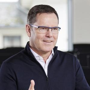 Professor Lutz Kaufmann