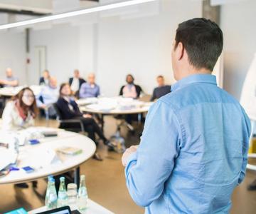 Strategieprogramme für Führungskräfte und Professionals