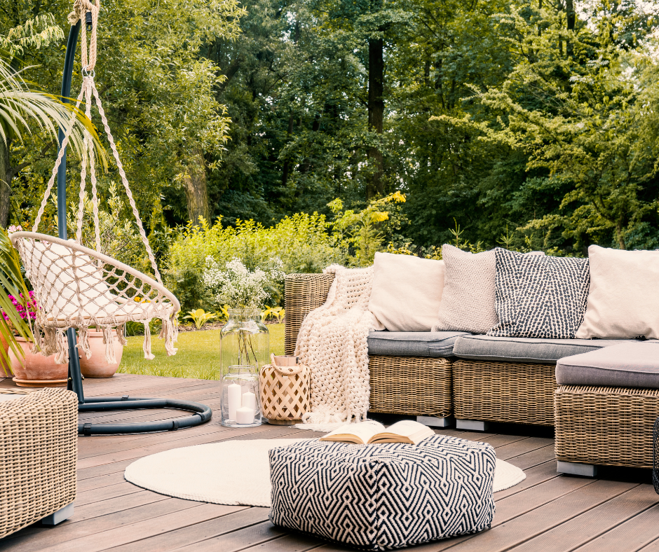 Backyard deck with lounge furniture