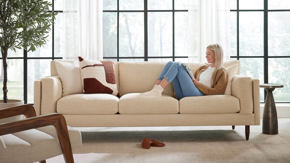 Skinny Fat Loveseat