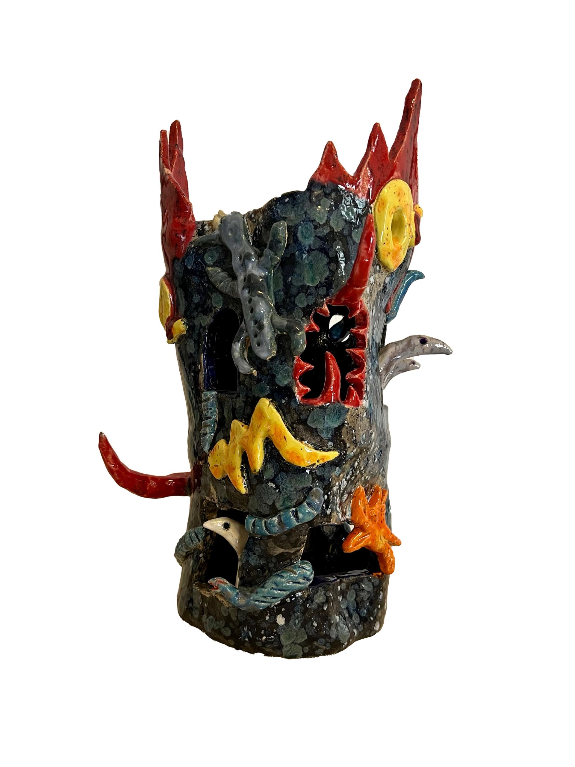 Castle I, 2023 Glazed ceramic, 37 x 28 x 19 cm